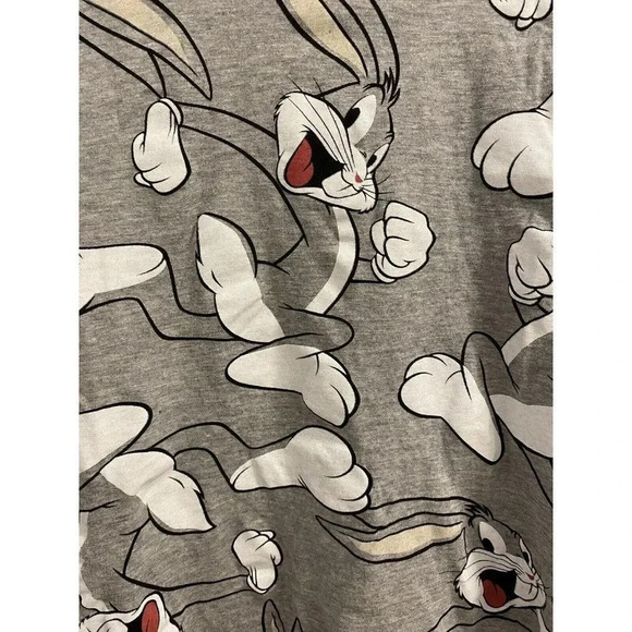 DIVIDED H&M LOONEY TUNES BUGS BUNNY WOMENS SHIRT SIZE SMALL - PERFECT CONDITION - Picture 2 of 5